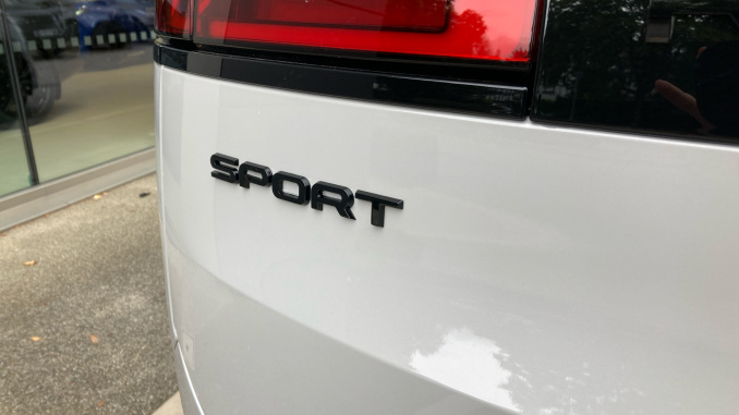 Land Rover Range Rover Sport 3.0 D300 Dynamic SE 5dr Auto Diesel Estate - Image 20